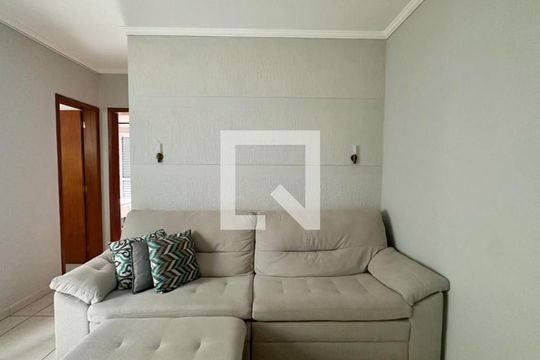 Sala de apartamento à venda com 2 quartos, 110m² em Jardim Santo Antônio, Santo André