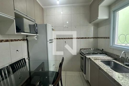 Cozinha de apartamento à venda com 2 quartos, 110m² em Jardim Santo Antônio, Santo André