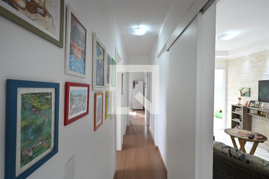 Corredor de apartamento à venda com 3 quartos, 82m² em Jardim Umarizal, São Paulo