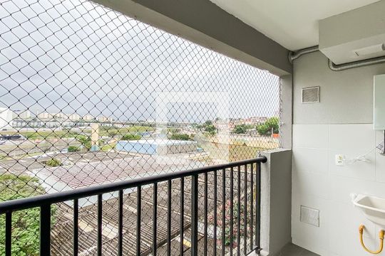 Varanda / área de serviço  de apartamento para alugar com 2 quartos, 42m² em Cidade Antônio Estêvão de Carvalho, São Paulo