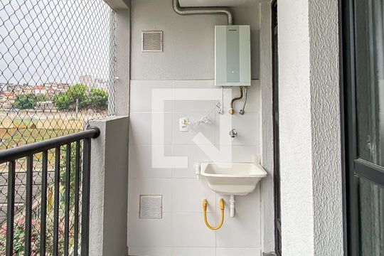 Varanda / área de serviço de apartamento para alugar com 2 quartos, 42m² em Cidade Antônio Estêvão de Carvalho, São Paulo