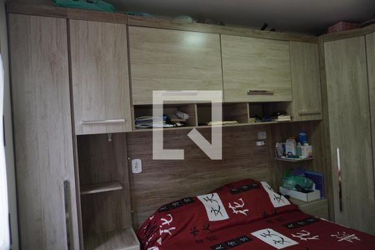 Apartamento à venda com 3 quartos, 68m² em Vila Carmosina, São Paulo