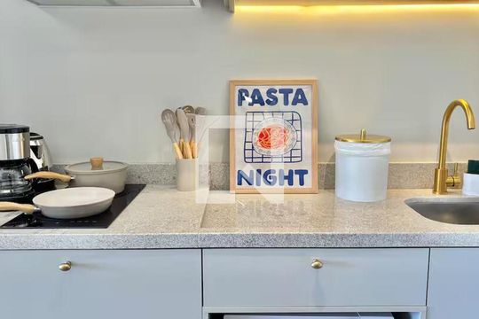 Studio  de kitnet/studio para alugar com 1 quarto, 30m² em Boa Vista, Porto Alegre