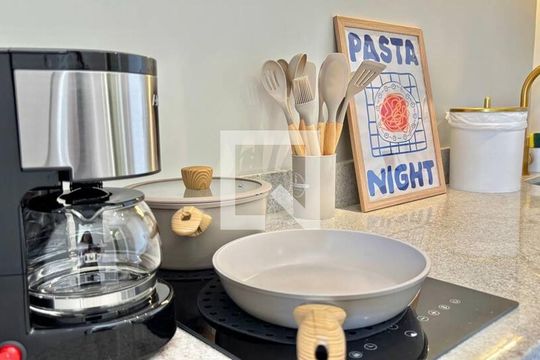 Studio  de kitnet/studio para alugar com 1 quarto, 30m² em Boa Vista, Porto Alegre