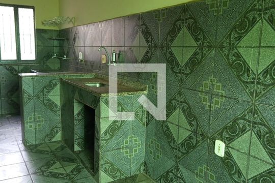 Apartamento para alugar com 2 quartos, 65m² em Anchieta, Nilópolis