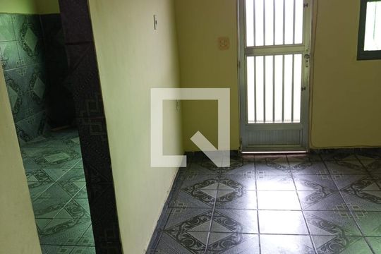 Apartamento para alugar com 2 quartos, 65m² em Anchieta, Nilópolis