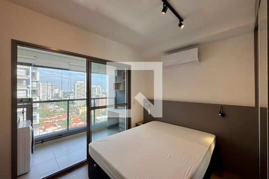 Quarto  de kitnet/studio para alugar com 1 quarto, 29m² em Chácara Santo Antônio (zona Sul), São Paulo