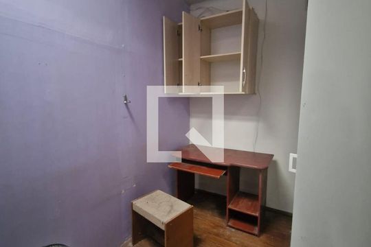 Escritório  de casa para alugar com 4 quartos, 137m² em Serraria, Porto Alegre