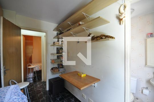 Quarto Suíte de apartamento à venda com 2 quartos, 51m² em Vila Mazzei, São Paulo