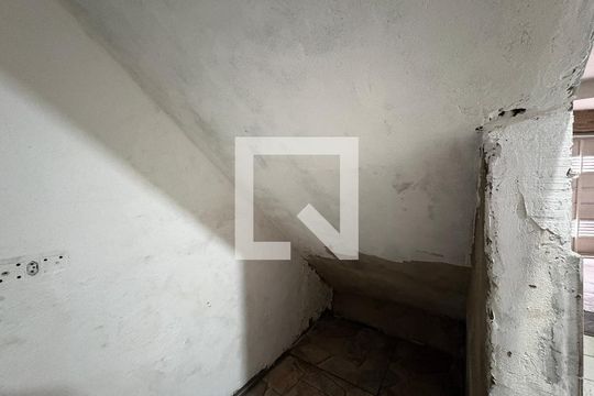 Detalhe da Sala de casa para alugar com 2 quartos, 80m² em Vila Albertina, São Paulo