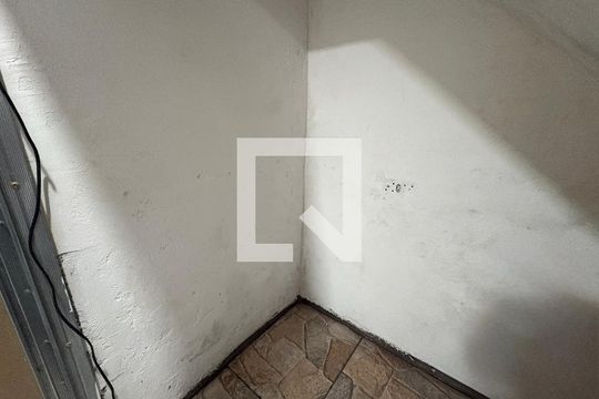 Detalhe da Sala de casa para alugar com 2 quartos, 80m² em Vila Albertina, São Paulo