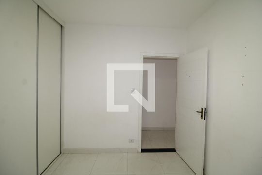 Quarto 1 de casa à venda com 3 quartos, 350m² em Carandiru, São Paulo