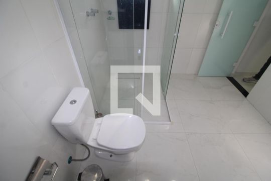 Quarto 1 - Banheiro de casa à venda com 3 quartos, 350m² em Carandiru, São Paulo