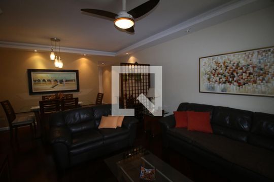 Sala de apartamento à venda com 3 quartos, 142m² em Jardim Guanabara, Rio de Janeiro