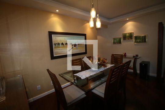 Sala de apartamento à venda com 3 quartos, 142m² em Jardim Guanabara, Rio de Janeiro