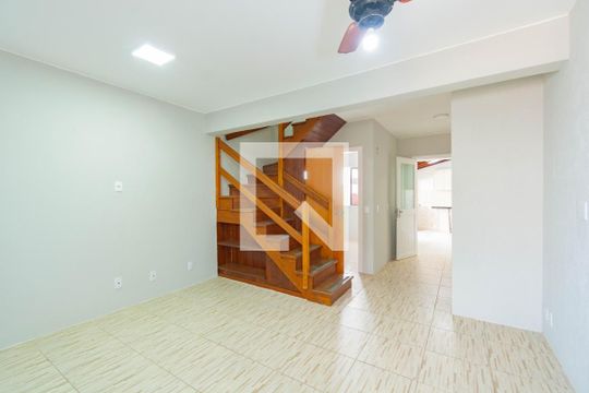 Casa de Condomínio à venda com 3 quartos, 79m² em Humaitá, Porto Alegre