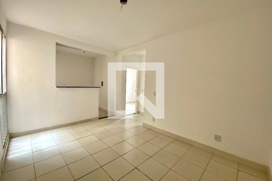 Apartamento à venda com 2 quartos, 65m² em Betim Industrial, Betim