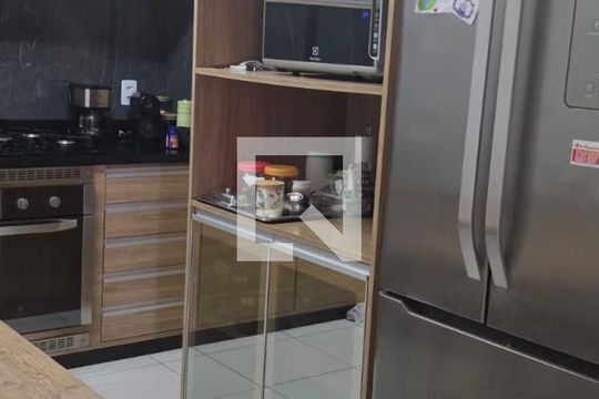 Cozinha de apartamento para alugar com 4 quartos, 140m² em Pituaçu, Salvador
