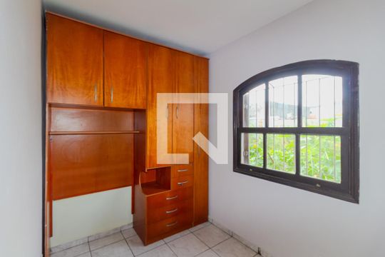 Quarto 1 de casa à venda com 3 quartos, 120m² em Cidade São Mateus, São Paulo