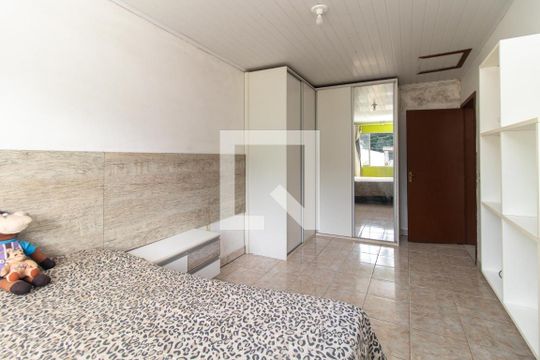 Quarto 1 de casa para alugar com 2 quartos, 330m² em Chapéu do Sol, Porto Alegre