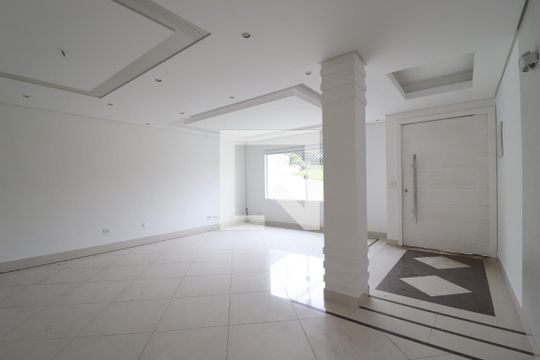 Sala de casa para alugar com 3 quartos, 300m² em Campestre, Santo André