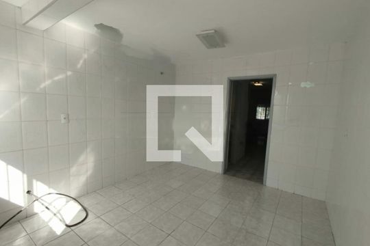Casa à venda com 2 quartos, 130m² em Jardim Maraba, São Paulo