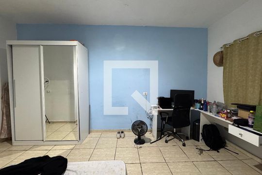 Quarto 1 de casa à venda com 4 quartos, 96m² em Conceicao, Osasco