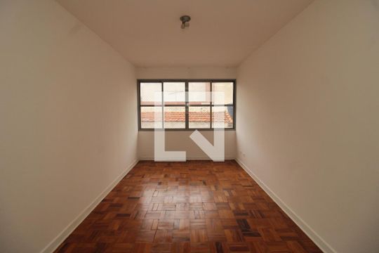 Apartamento à venda com 1 quarto, 57m² em Vila Deodoro, São Paulo