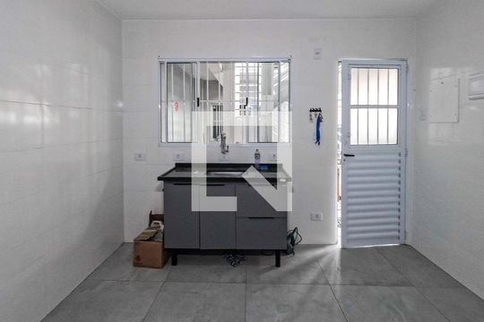 Apartamento para alugar com 1 quarto, 45m² em Jardim Mangalot, São Paulo