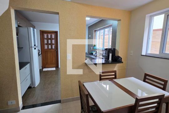 Sala de jantar de casa à venda com 3 quartos, 180m² em Jardim Santa Emilia, São Paulo