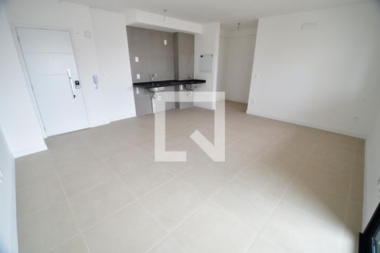 Quarto de kitnet/studio para alugar com 1 quarto, 57m² em Centro, Campinas
