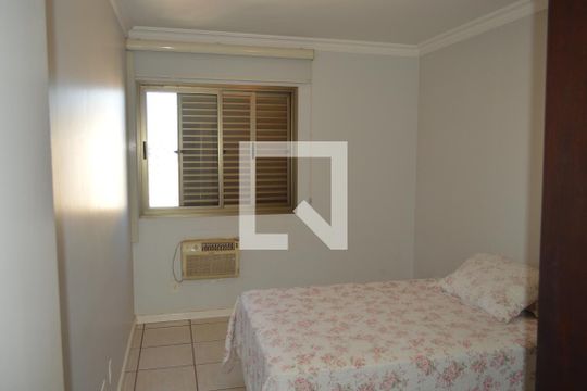 Quarto de apartamento para alugar com 3 quartos, 178m² em Centro, Ribeirão Preto