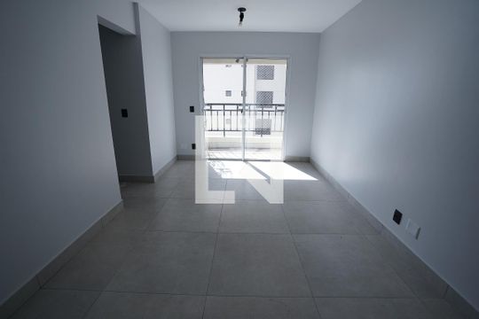 Apartamento à venda com 2 quartos, 77m² em Parque Amazonia, Goiânia