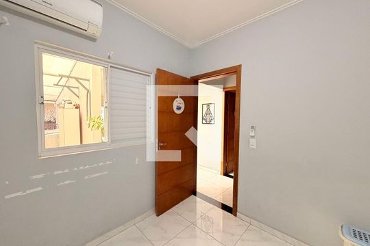 Quarto 1 de casa à venda com 3 quartos, 169m² em Jardim Promeca, Várzea Paulista