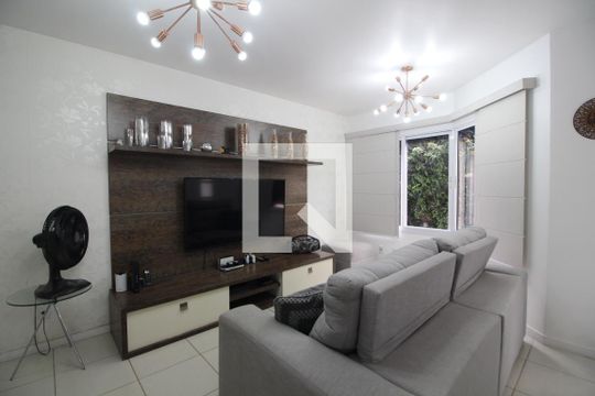 Sala 1 de casa de condomínio para alugar com 3 quartos, 160m² em Freguesia (jacarepaguá), Rio de Janeiro