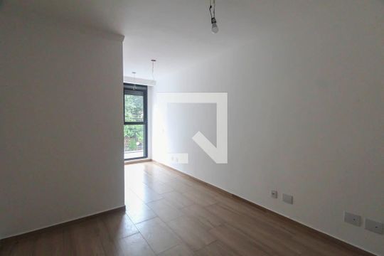 Suíte de casa à venda com 3 quartos, 110m² em Vila Alpina, São Paulo