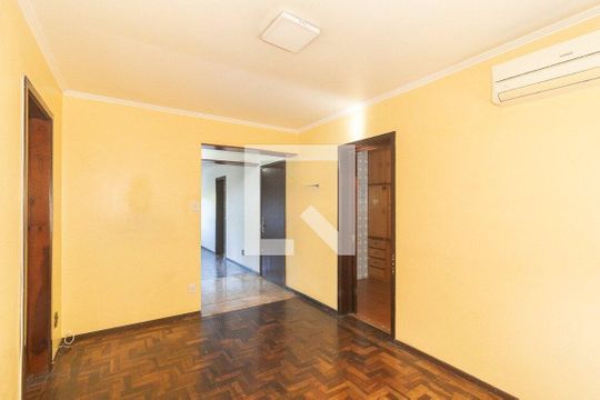 Sala de apartamento para alugar com 3 quartos, 113m² em Nonoai, Porto Alegre