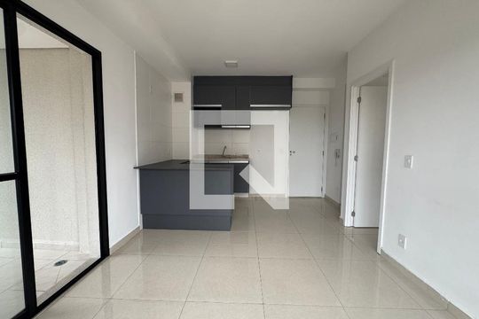 Sala/Cozinha de apartamento para alugar com 1 quarto, 40m² em City Bussocaba, Osasco