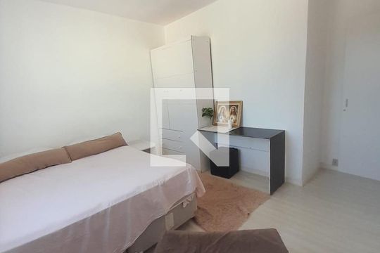 Quarto 1 de apartamento para alugar com 5 quartos, 85m² em Planalto Paulista, São Paulo