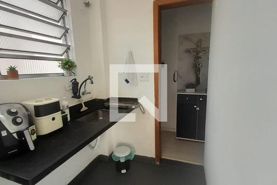 Cozinha de apartamento para alugar com 5 quartos, 85m² em Planalto Paulista, São Paulo