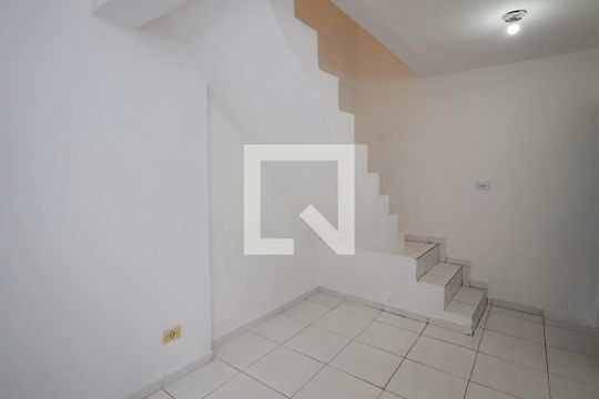Casa para alugar com 2 quartos, 80m² em Jardim Brasil (zona Norte), São Paulo
