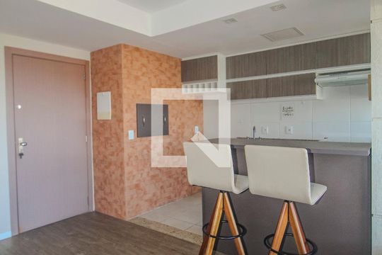 Sala de apartamento à venda com 2 quartos, 60m² em Tristeza, Porto Alegre