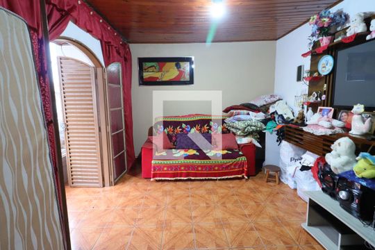 Casa à venda com 5 quartos, 400m² em Veloso, Osasco