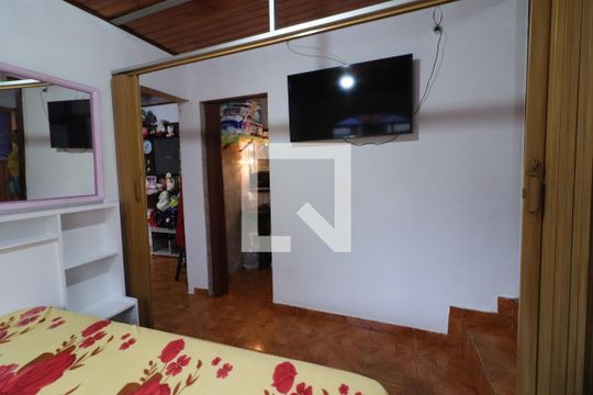 Quarto de casa à venda com 5 quartos, 400m² em Veloso, Osasco