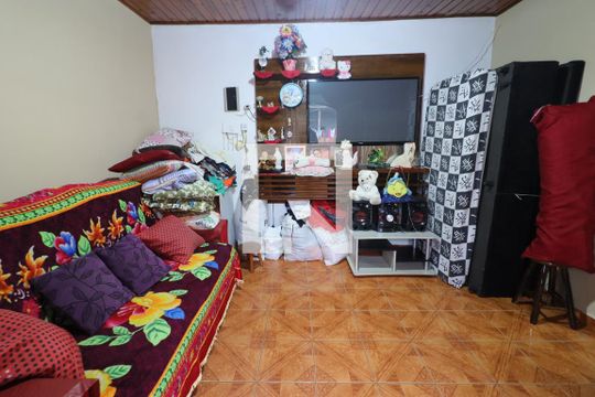 Casa à venda com 5 quartos, 400m² em Veloso, Osasco