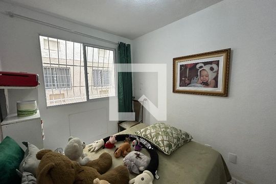 Quarto 2 de apartamento para alugar com 2 quartos, 40m² em Madureira, Rio de Janeiro