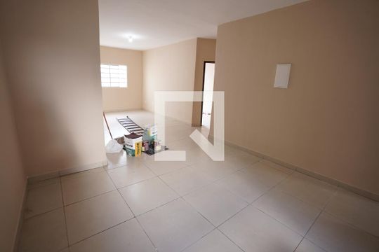 Casa à venda com 3 quartos, 100m² em Jardim Atlantico, Goiânia