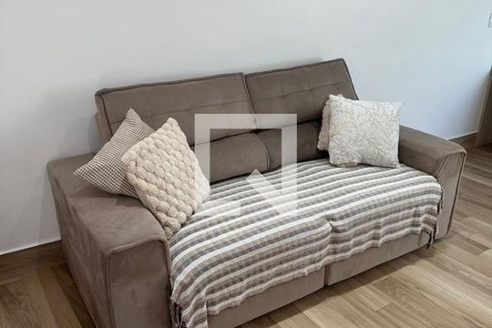 Casa para alugar com 3 quartos, 525m² em Portinho, Cabo Frio