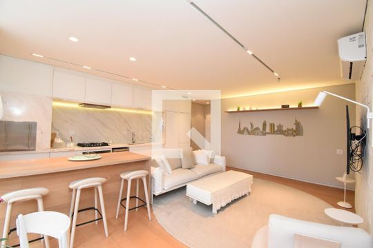 Sala de apartamento à venda com 2 quartos, 120m² em Bigorrilho, Curitiba