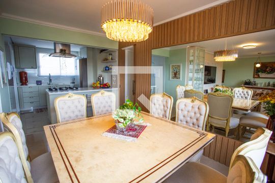 Apartamento à venda com 3 quartos, 97m² em Boa Vista, Curitiba